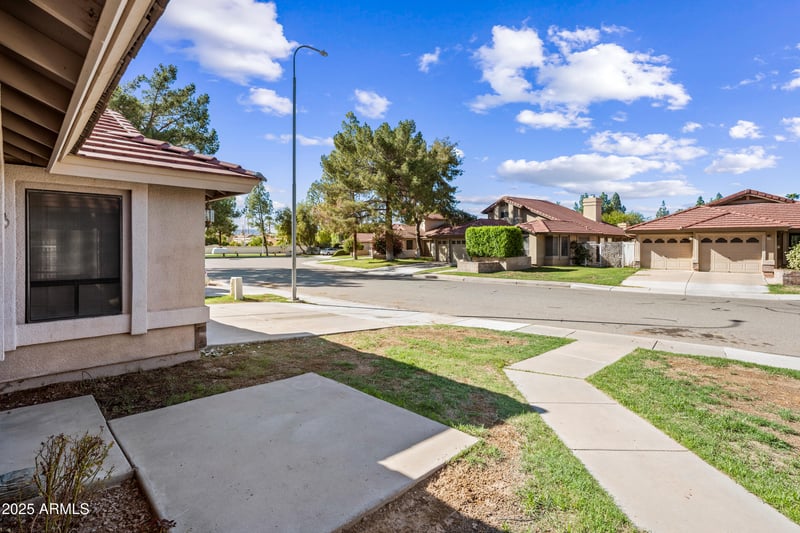 5751 Del Rio St, Chandler, AZ 85226