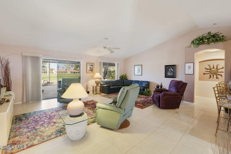 5752 Amberwood Dr, Sun Lakes, AZ 85248