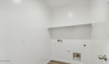 5752 Axle Ln, San Tan Valley, AZ 85140
