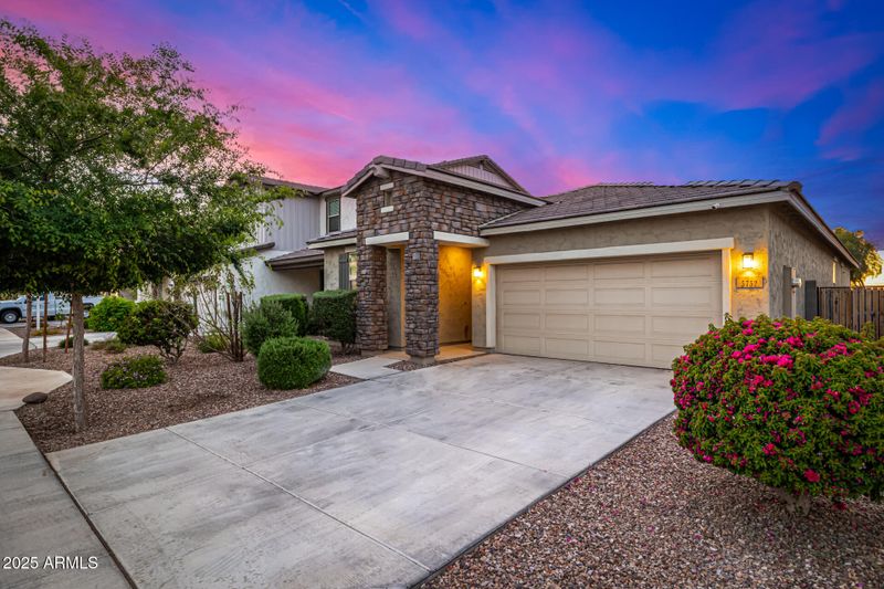 5752 N 109th Ave, Phoenix, AZ 85037