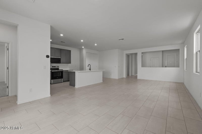 5753 243rd Dr, Buckeye, AZ 85326