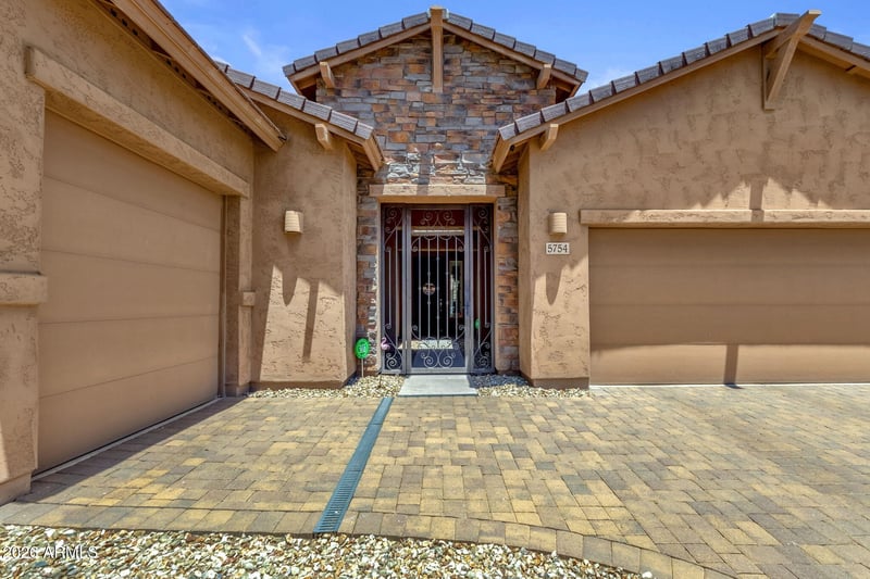 5754 W Gambit Trl, Phoenix, AZ 85083