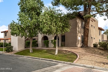5757 Eugie Ave #2013, Glendale, AZ 85304