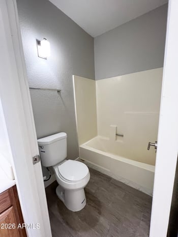 5757 Eugie Ave #2049, Glendale, AZ 85304