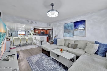 5757 Eugie Ave #2100, Glendale, AZ 85304