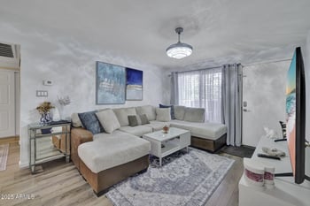 5757 Eugie Ave #2100, Glendale, AZ 85304