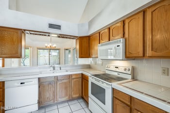 5757 Fox St, Mesa, AZ 85205