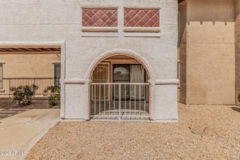 5757 Eugie Ave #1060, Glendale, AZ 85304