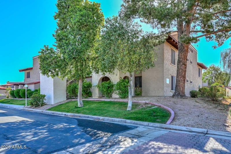 5757 W Eugie Ave #2013, Glendale, AZ 85304