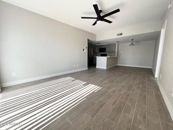 5757 Eugie Ave #2049, Glendale, AZ 85304