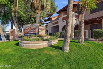 5757 Eugie Ave #2062, Glendale, AZ 85304