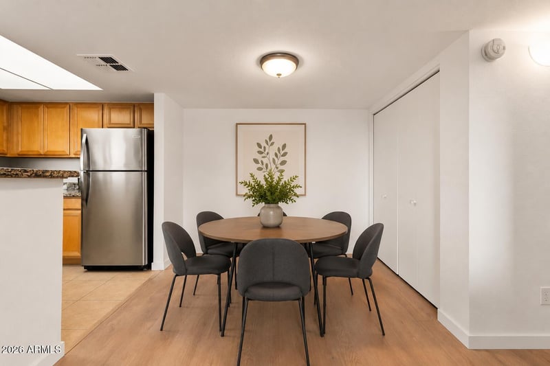5757 W Eugie Ave #2068, Glendale, AZ 85304