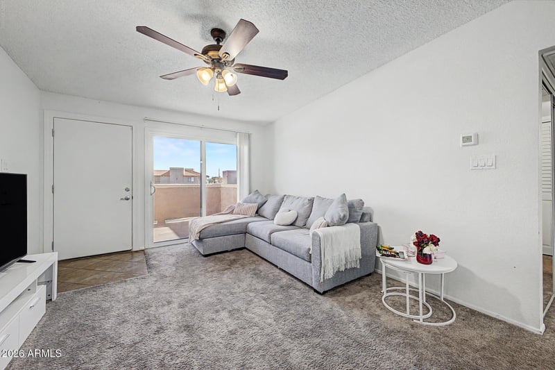 5757 W Eugie Ave #2075, Glendale, AZ 85304