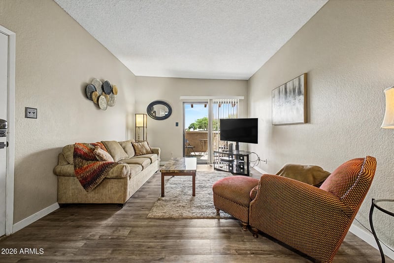 5757 W Eugie Ave #2095, Glendale, AZ 85304