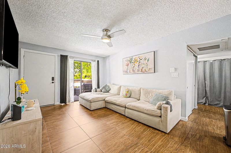 5757 W Eugie Ave #2098, Glendale, AZ 85304