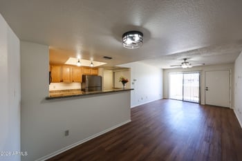 5757 Eugie Ave #2113, Glendale, AZ 85304
