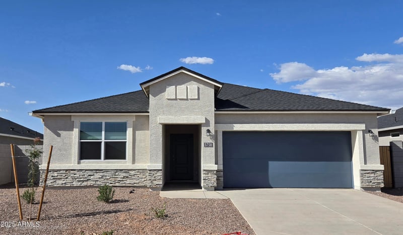 5758 Freesia Ln, San Tan Valley, AZ 85140