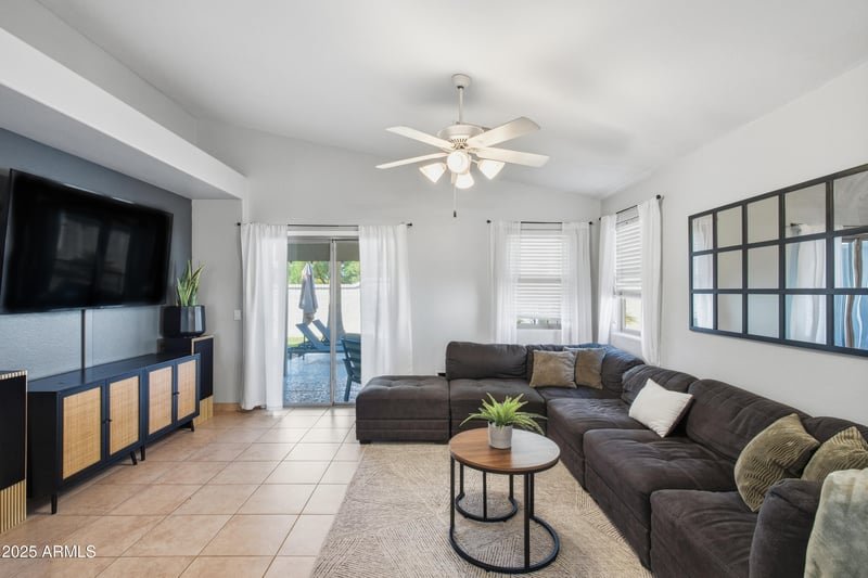 5758 Jaeger St, Mesa, AZ 85205