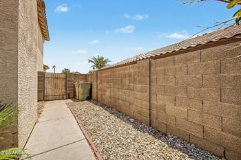 5758 Brown St, Glendale, AZ 85302