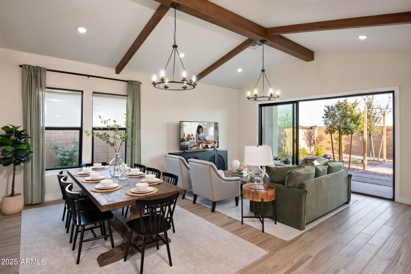 576 E Coho Dr, San Tan Valley, AZ 85140