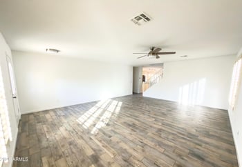 5761 Larkspur Dr, Glendale, AZ 85304