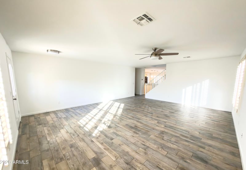 5761 W Larkspur Dr, Glendale, AZ 85304