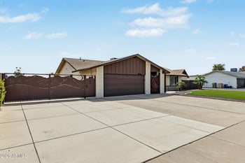 5763 W Marconi Ave, Glendale, AZ 85306