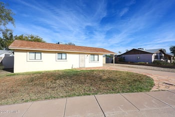 5766 Lupine Ave, Glendale, AZ 85304