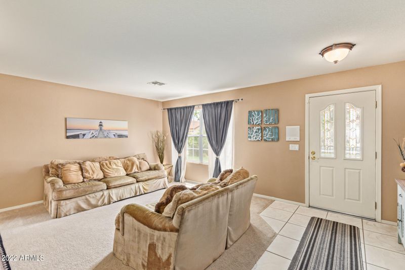 5766 W Windrose Dr, Glendale, AZ 85304