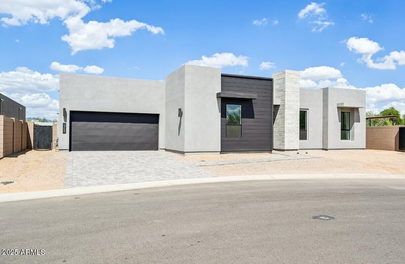 5768 Rancho Caliente Dr, Cave Creek, AZ 85331