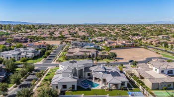 577 Horseshoe Pl, Chandler, AZ 85248