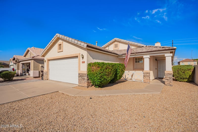 577 Soho Ln, Chandler, AZ 85225