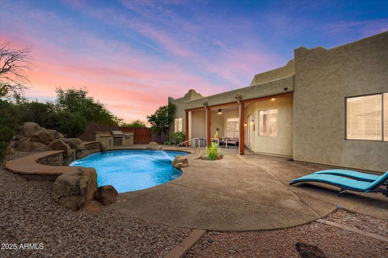 5772 1st Ave, Apache Junction, AZ 85119