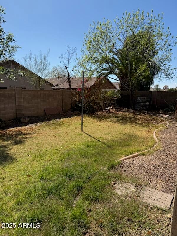 5773 Golden Ln, Glendale, AZ 85302