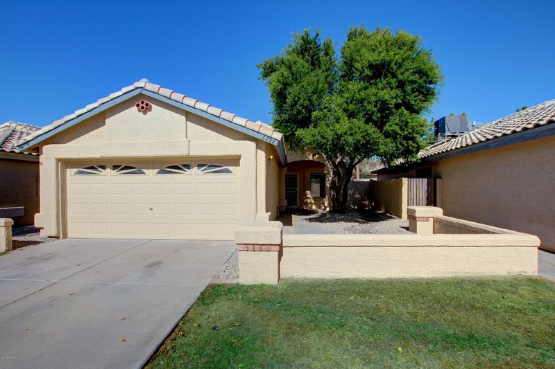 5782 W Buffalo Pl, Chandler, AZ 85226