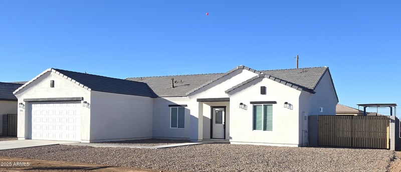 5786 Red Bird Ln, San Tan Valley, AZ 85140