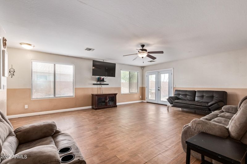 5786 S 250th Dr, Buckeye, AZ 85326
