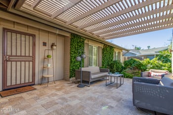 58 Canterbury Ct, Phoenix, AZ 85022