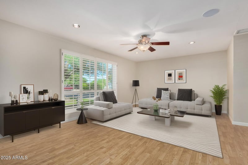 58 Canterbury Ct, Phoenix, AZ 85022