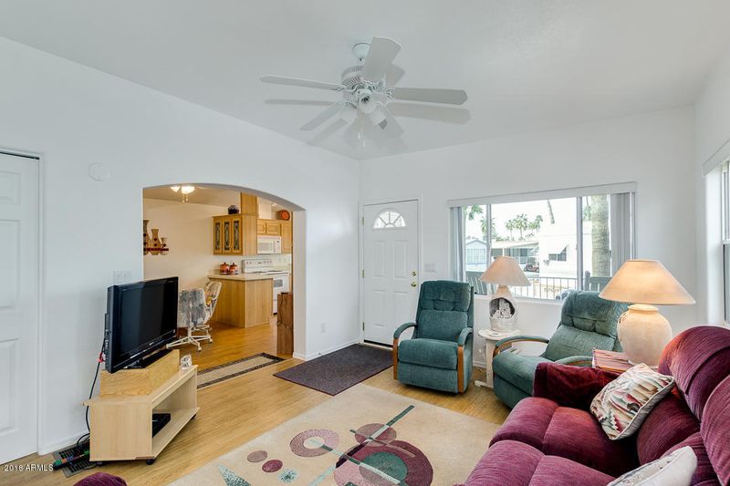 58 W Kiowa Cir, Apache Junction, AZ 85119