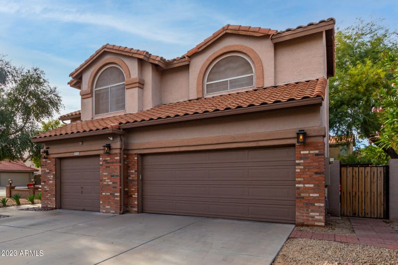 580 N Cholla St, Chandler, AZ 85224