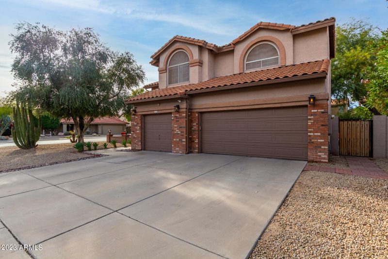 580 N Cholla St, Chandler, AZ 85224
