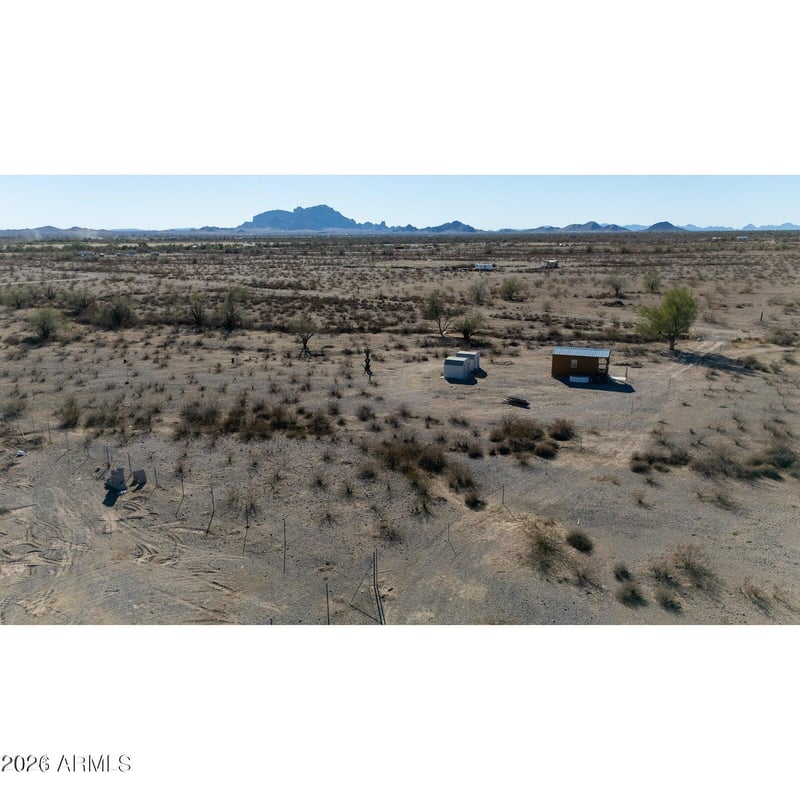 5800 N 415th Ave #552, Tonopah, AZ 85354