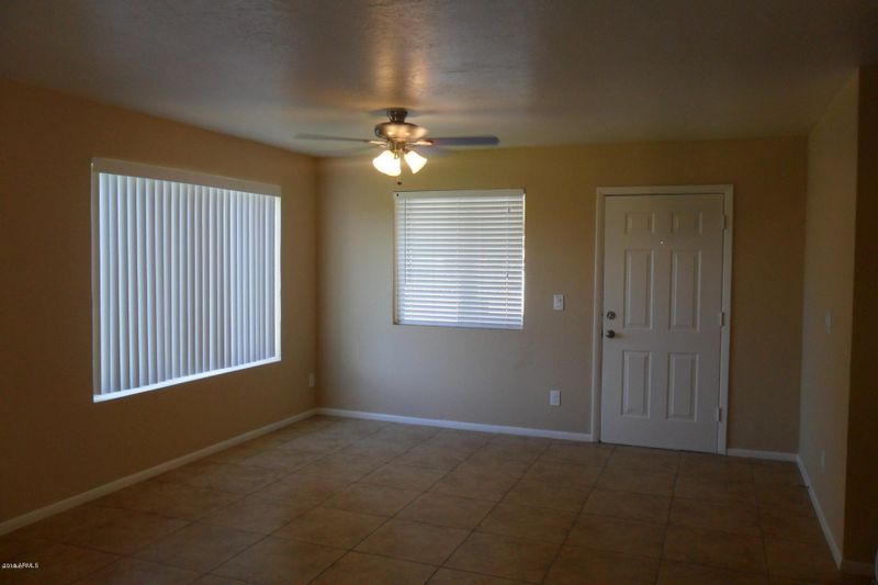 5801 S 13th Pl, Phoenix, AZ 85040