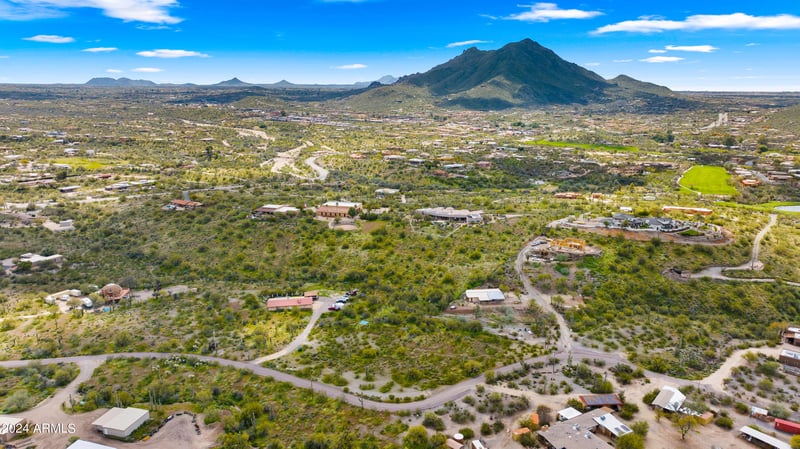 5801 Saguaro Rd, Cave Creek, AZ 85331