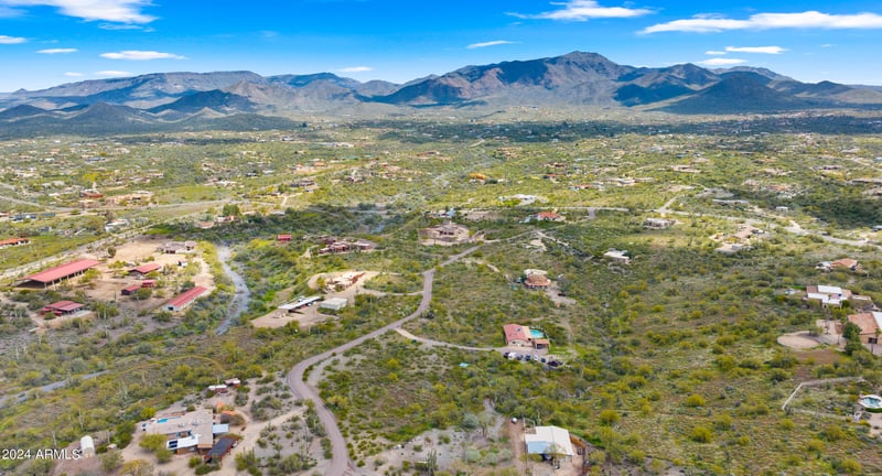 5801 Saguaro Rd, Cave Creek, AZ 85331