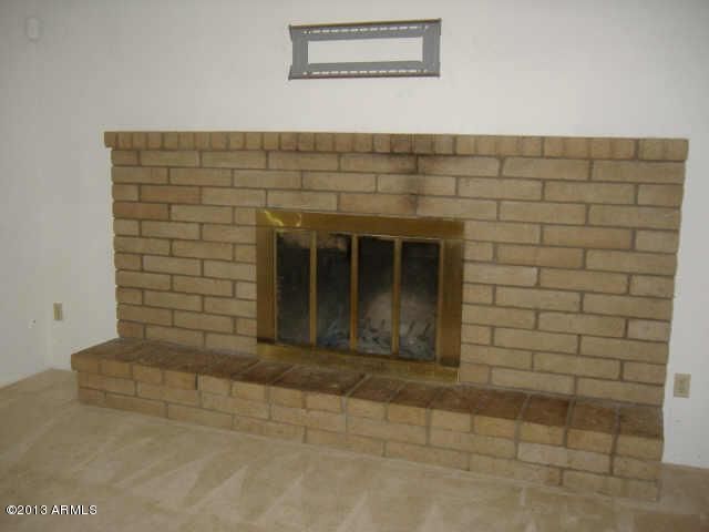 5801 W Purdue Cir, Glendale, AZ 85302