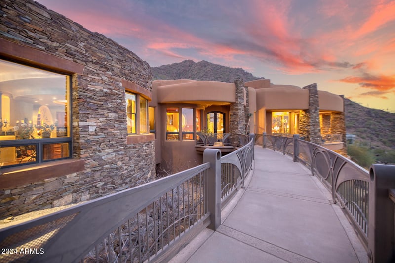 5802 Cholla Ln, Paradise Valley, AZ 85253
