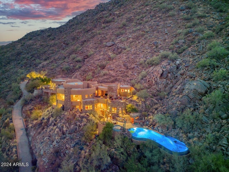 5802 Cholla Ln, Paradise Valley, AZ 85253