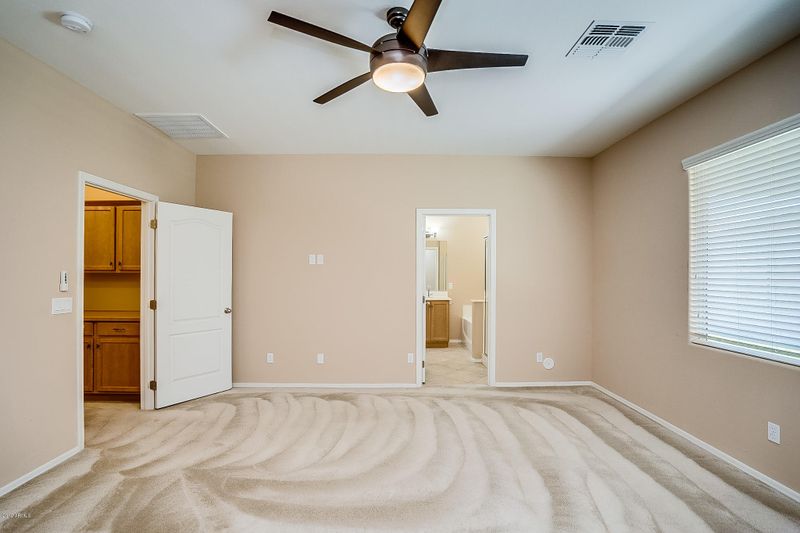 5802 S 55th Ln, Laveen, AZ 85339
